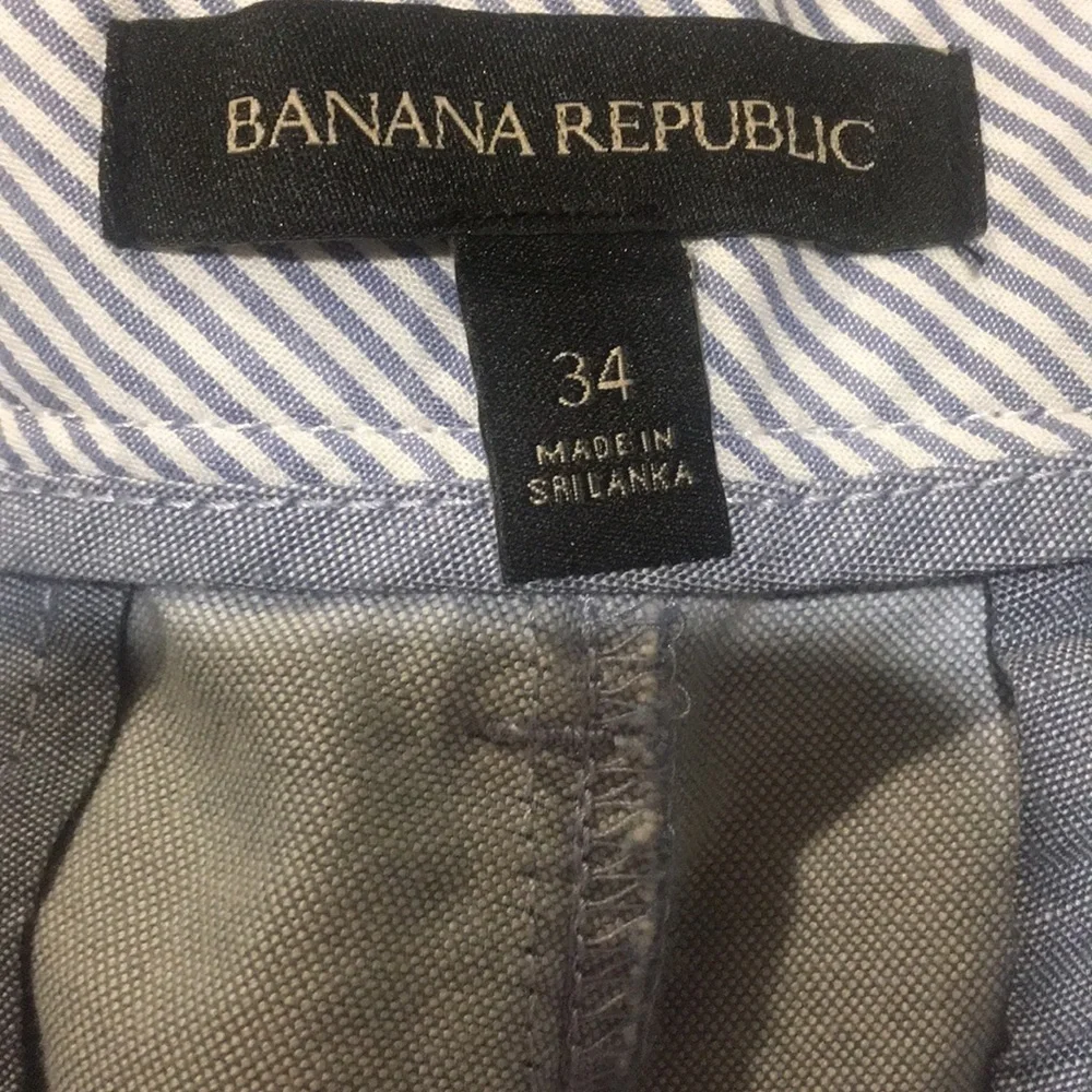 Banana Republic mens 100% cotton Bermuda shorts light blue with pockets size 34